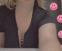 Chattanooga female escort - its gdtting cold bury ur dick in my cozy hole
