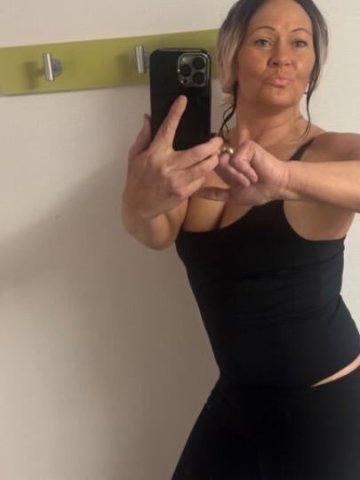 Looking for an Attitude Adjustment ~ Fs Outcall Tooele - 1