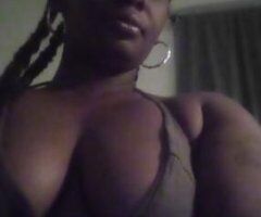 Waco escorts - thick and curvy lover