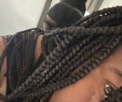 Rockford escorts - Cream's Wet & Wild Lagoon💦🍫 Incall & Outcall SPECIALS Come Enjoy This Once in A Lifetime Experience