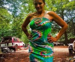 Hickory escorts - Like to relax & have a lil fun w a kinky college student