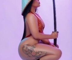 Honolulu escorts - Asian W/ Fat Ass - 24