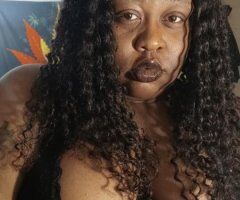 Flint escorts - Looking to have fun