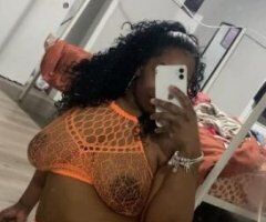 Syracuse escorts - BROWNSKIN Sexii mami 🍑💦 JUICY WET