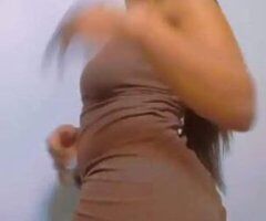 Łuscious brownskin slim thick ebony cream and scream on that dick - Image 5