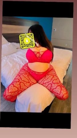 Thick latina milf big ass big tits long black hair - 32 - 1
