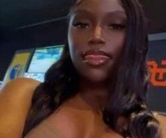 Medford escorts - Fantasies With Chocolate Kimberly and Bestie🍫👯♀