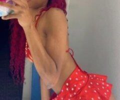 Pretty petite bomb shell💦 - Image 2