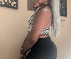 not mobile, no outcall - 29 - Image 2
