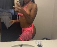 Olympia escorts - 😻🍑💦THE FREAKIEST PRETTIEST BROWNSKIN😻🍑💦