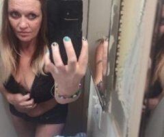 Ann Arbor escorts - looking for a playmate
