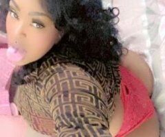 Beaumont escorts - 2 Girls Show or fuck us both