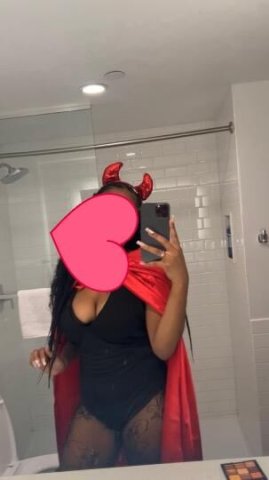 Available for incall / outcall🥳 - 1