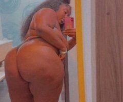🆘🆕 LUSCIOUS CHOCOLATE 🍫 CAN I BE YOUR FAVORITE HEAD DOCTORRR💦CATCH ME WHILE YOU CAN ✈ IN TOWN WHILE IM HERE 😩, 🍭LET ME ADD A 🫦LITTLE RAZZLE DAZZLE 💦TO YOUR NIGHT 💫📍 - 22 - Image 2