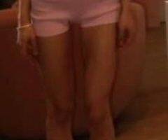 Petite brunette - 38 - Image 3