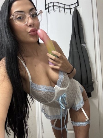 Party Girl Ready to Play - 24 - 1
