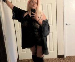 Eastern Connecticut escorts - Sweet Caramel Beauty at your service Old saybrook