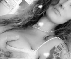 Akron/Canton escorts - sexy discreet professional