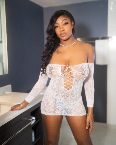 Sexy Exotic Babe - 21 - 1