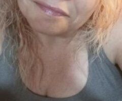 Cincinnati escorts - my cell # is in the paragrapj below! Lets have some real fun,you and I or you and my GF an I.I enjoy being all yours while we are together, you tell me what to do. How do you want me and what shall i wear for you Text ME