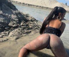 Cum get the 5 🌟 Chanel experience 😻 - Image 4