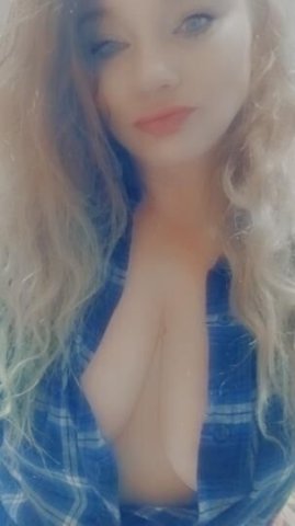 🔥💦NEW HERE THICK BLUE EYED HOTTIE WITH A TIGHT WET KITTY THAT NEEDS SOME ATTENTION 💦🔥 - 1