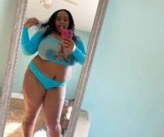 THICK GIRL ALL HOLES OPEN - 27 - Image 2