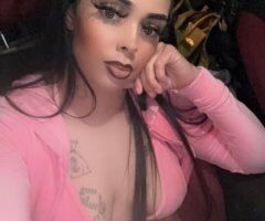 Irresistible sweet spontaneous hottie - Image 4