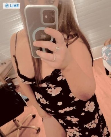 Sneak Away & Cum Play , Let Me Suck&Slay Ur Cock Today - 1