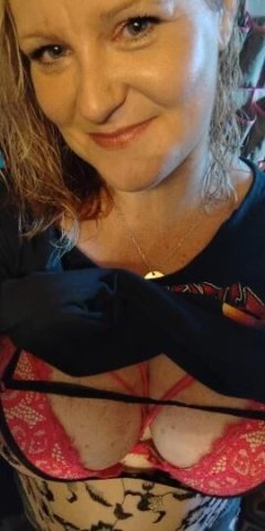 best head giver in the Pacific Northwest - 1