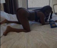 outcall 2 girl - Image 2