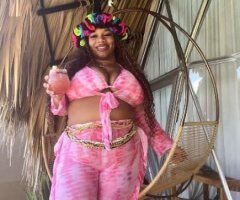 Thick women looking for fun - 37 - Image 2