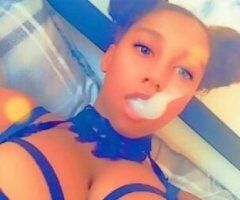 sexy slim thick chanel 420 friendly - Image 3