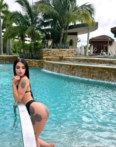 💦Chica Latina - 1