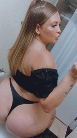 The Perfect Package💋 Amber With The Booty🍑 - 1