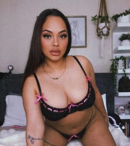 🫦𝓑𝓮𝓪𝓾𝓽𝓲𝓯𝓾𝓵 𝓘𝓽𝓪𝓵𝓲𝓪𝓷𝓪/𝓛𝓪𝓽𝓲𝓷𝓪 𝓑𝓸𝓶𝓫𝓼𝓱𝓮𝓵𝓵🍑✨𝓔𝓵𝓲𝓽𝓮 𝓒𝓸𝓶𝓹𝓪𝓷𝓲𝓸𝓷🥂 - 25 - 1