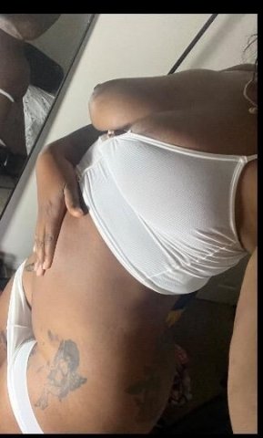 ThiiCkSexyWettPinkPussyLala - 1