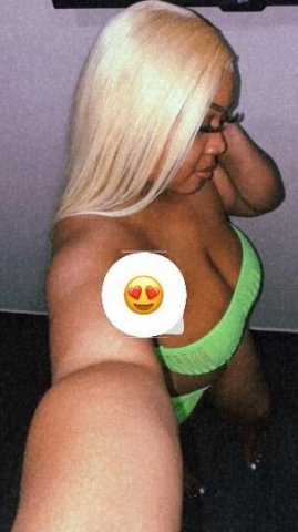 LOCATED IN TWENTYNINE PALMS 🍑THE BADDEST IN TOWN 🙈 STOP SCROLLING HMU . FACETIME/OUTCALLS/CARFUN - 1