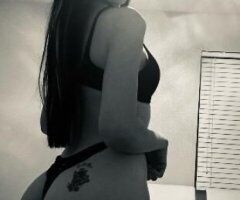 Sexy Latina😋100% natural. - Image 4