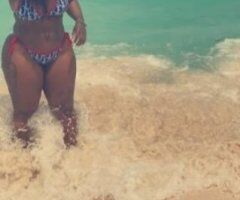 SLIPPERY 💦💦 chocolate 🍫 round 🍑 and brown - Image 2