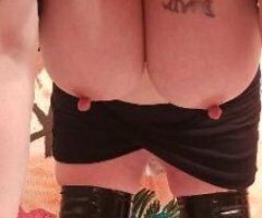Modesto escorts - Come PlayWith MeThick girls do it better