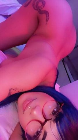 hello daddy I'm available now 💦🥰 - 1