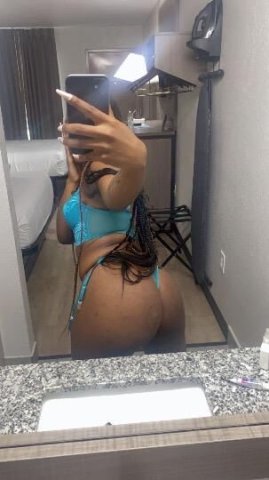 Real girl . 😌They call me E🫶🏾 outcalls n incalls all night - 1