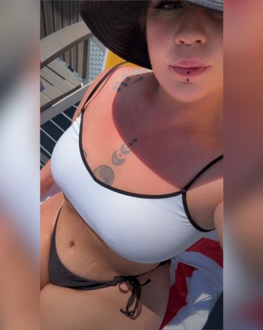 Available in Grand Junction1 night only - 37 - 1