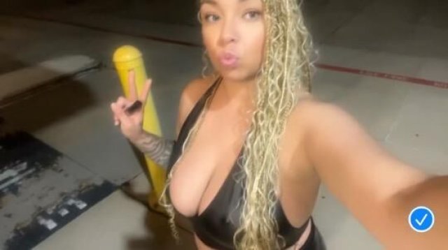 FACETIME SHOWS 📱💦 - 1