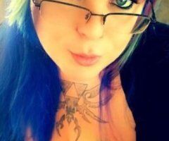 BLUE EYED BBW FINDOMME - Image 4
