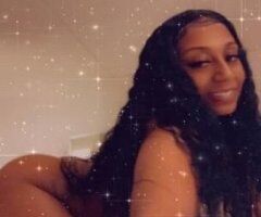 💕 Green Eyed Beauty 💕 Sweet Guyanese Panamanian Mix 💞 2 Girl Available - 25 - Image 1