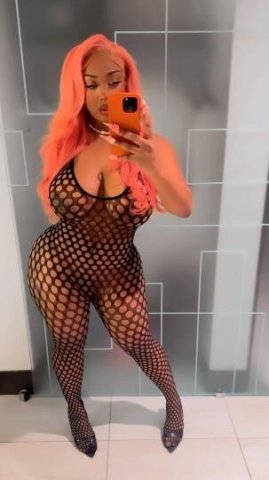💕🤤 Catch Me While U Can 😍👅 👄💦 - 1
