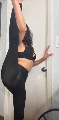 very sweet and petite latina looking for an older more mature gentleman - 1