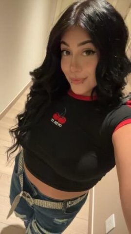 Sexy and Tatooed......Come Hang Out With Me!! - 1